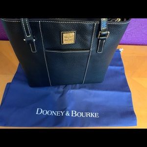 Dooney & Bourke Tote/shoulder Bag BLACK  NWT